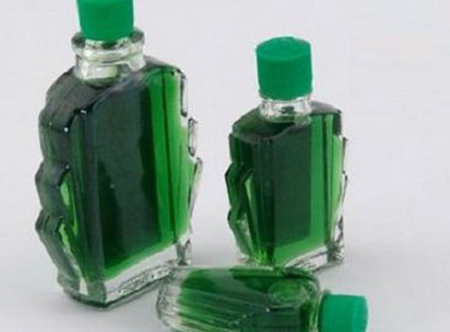 Dầu gió khử mùi